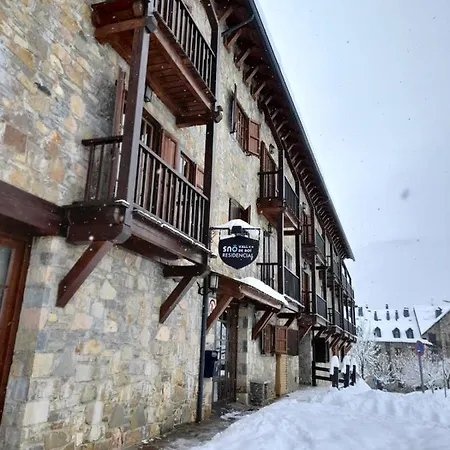 Hotel Snoe Vall De Boi 3*