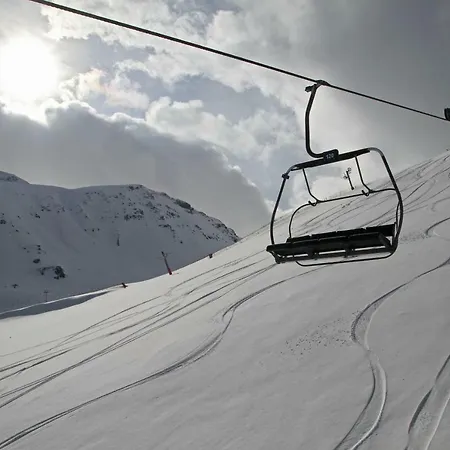 アパートホテル Snoe Vall De Boi